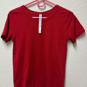 Lululemon Athletica Vibrant Red Short Sleeve Tee